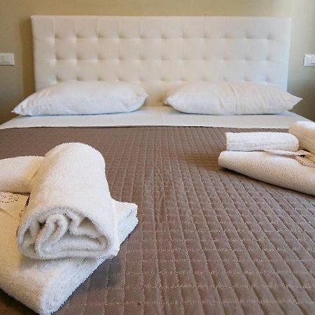 ヴェローナCasa Myriamアパートメント エクステリア 写真